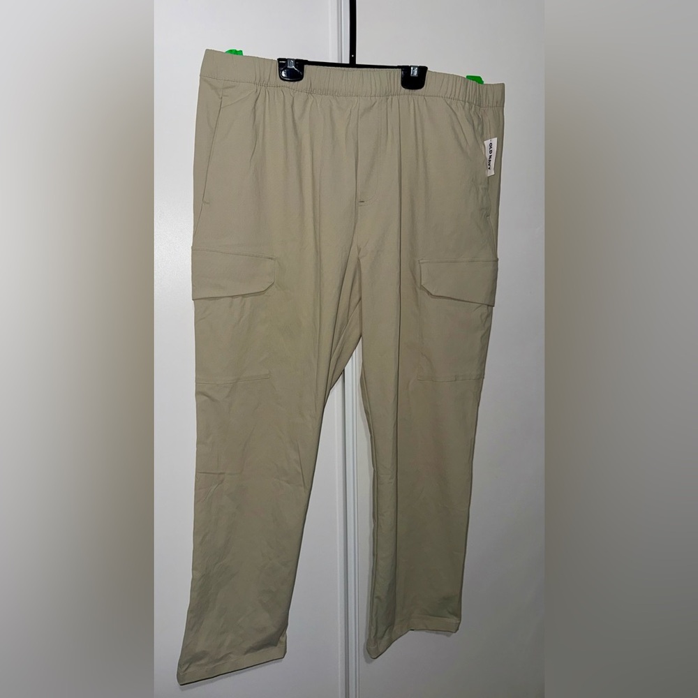 Old Navy Tech Cargo Pants